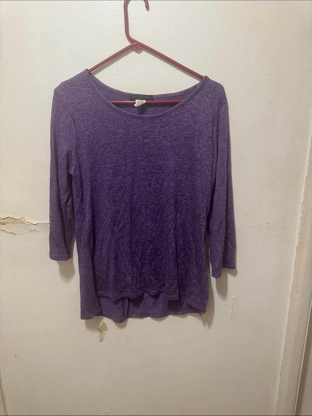 American City Wear Heathered Purple Long Sleeve Scoop Neck Top